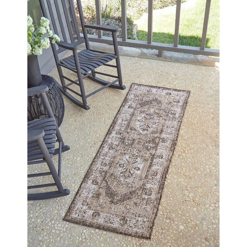Unique Loom 2' 0 x 6' 0 Runner Indoor/Outdoor Traditional Charcoal Runner Rug