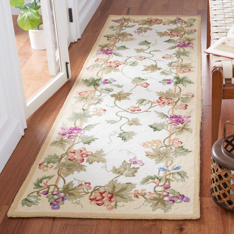 Chelsea HK116 Handmade Accent Rug - 2'6"x4' - Ivory - Safavieh