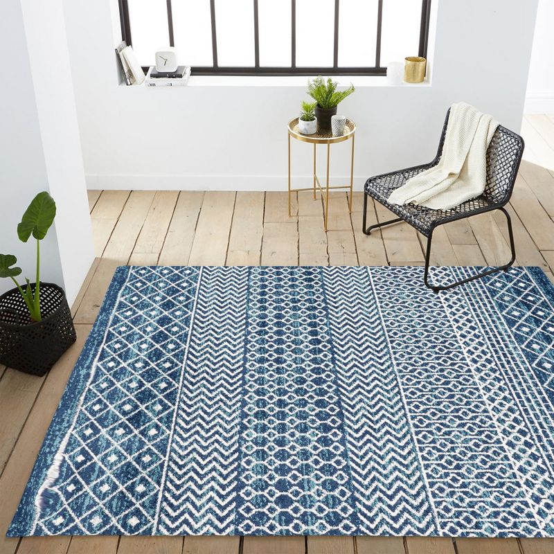 4' x 6' Arta Moroccan Vintage Geometric Rug Area Rug, Navy/Cream - JONATHAN Y