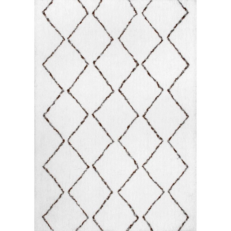 Nuloom Hand Tufted Corinth Shags Indoor Area Rug - Natural 3' 6" x 5' 6"