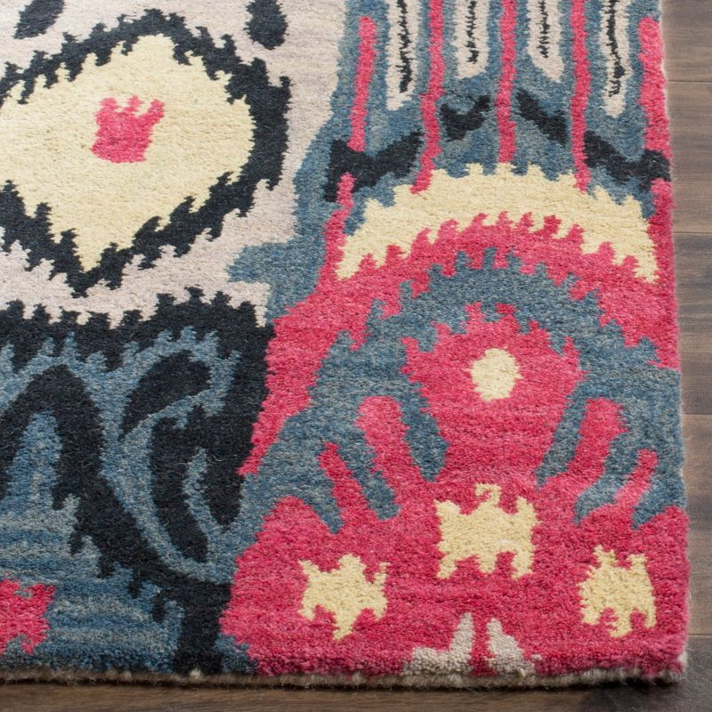Ikat IKT466 Hand Tufted Area Rug - Beige/Blue - 4'x6' - Safavieh.
