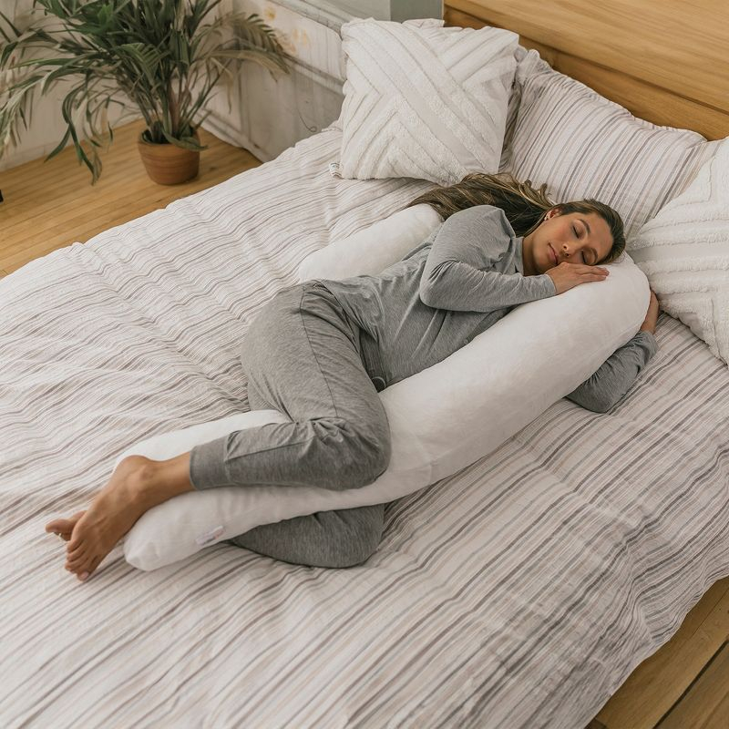 MedCline Therapeutic Full Body Pillow - Pillow for Side Sleepers - Shredded Memory Foam - Medium / Large - 5'2" & Above