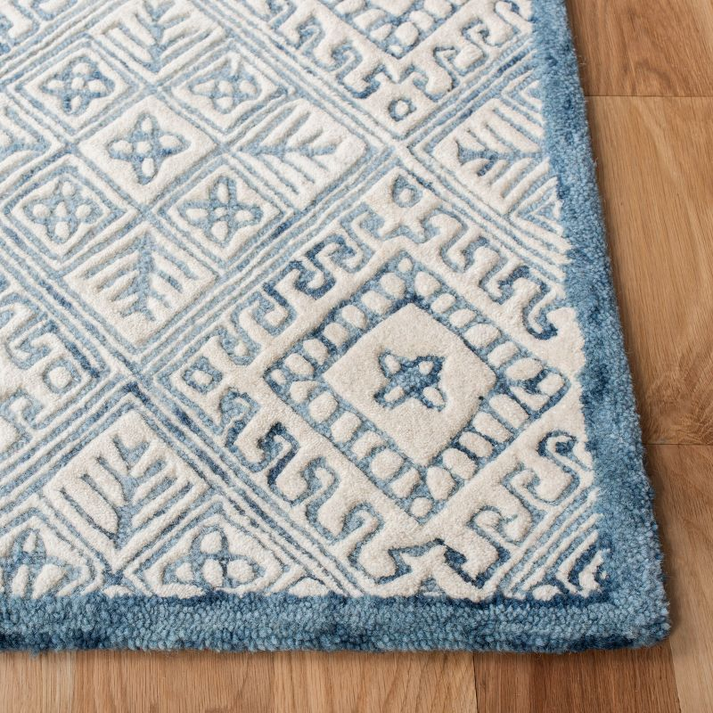 Glamour GLM660 Hand Tufted Area Rug - Blue/Ivory - 6'x6' - Safavieh.