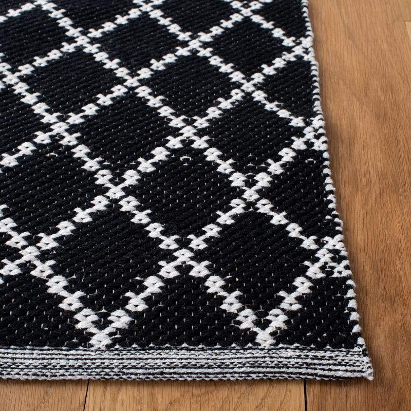 Montauk MTK706 Hand Woven, Flat Weave Indoor Area Rug - Black/Ivory - 8'x10' - Safavieh