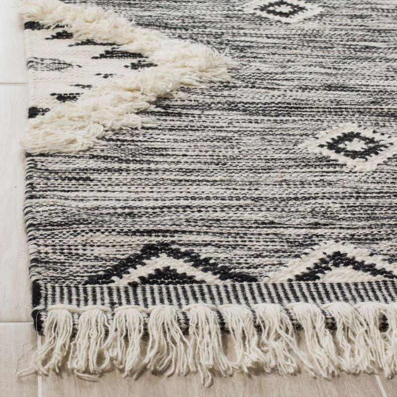 Kenya KNY906 Hand Knotted Area Rug - Black/Ivory - 8'x10' - Safavieh.