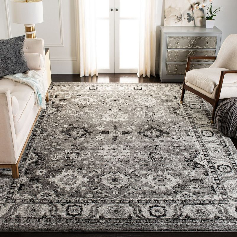 Vintage Hamadan VTH214 Power Loomed Indoor Area Rug - Grey/Black - 5'3"x7'6" - Safavieh.