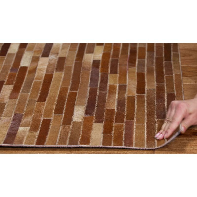 Studio Leather STL805 Hand Woven Indoor Area Rug - Ivory/Brown - 4'x6' - Safavieh