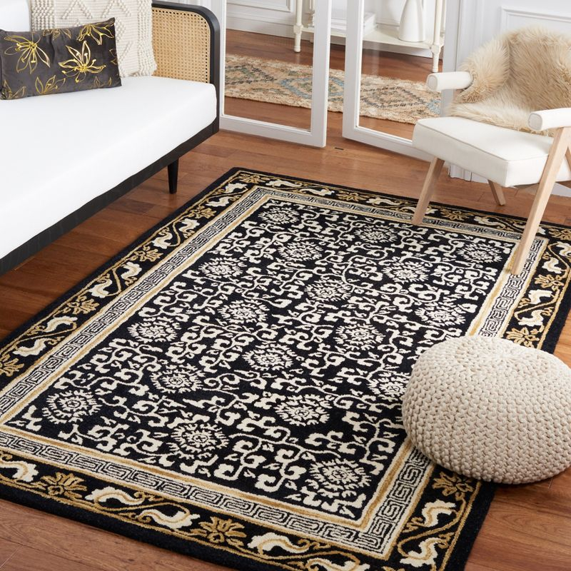 Antiquity AT860 Hand Tufted Indoor Area Rug - Black/Ivory - 6'x6' - Safavieh