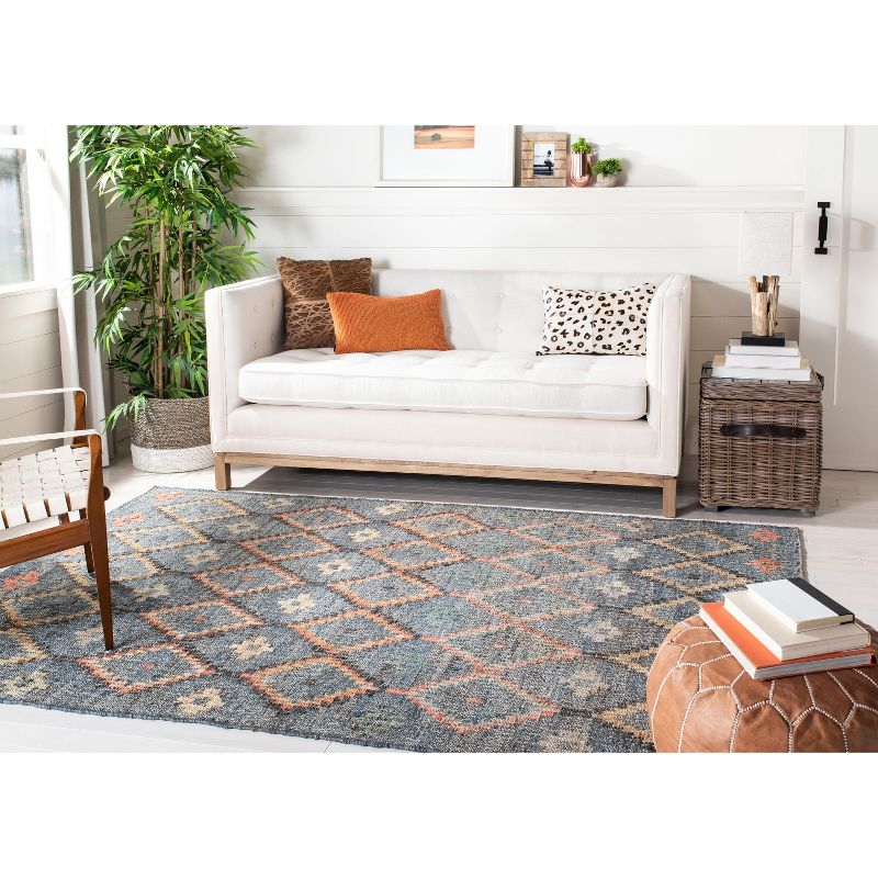 Kilim KLM753 Hand Loomed Area Rug - Charcoal/Gold - 5'x8' - Safavieh.