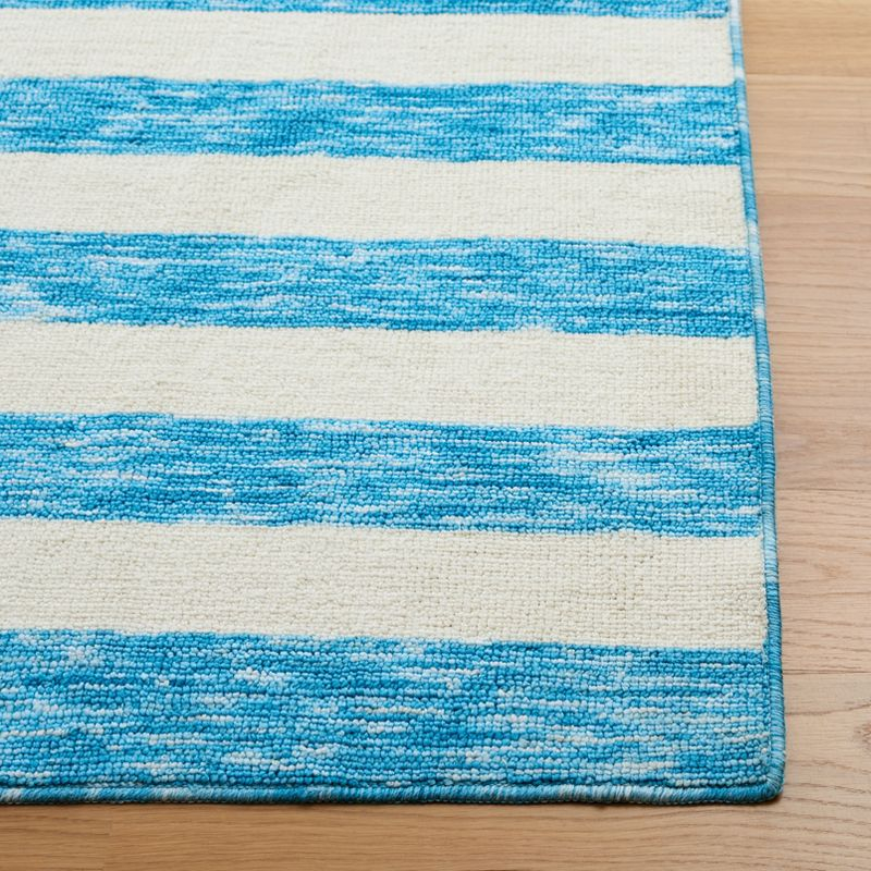 Easy Care ECR115 Power Loomed Machine Washable Area Rug - Blue/Ivory - 5'x8' - Safavieh.