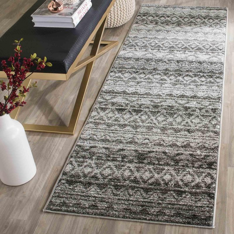 Adirondack ADR119 Machine Made Indoor Runner - Ivory/Charcoal - 2'-6"x6' - Safavieh