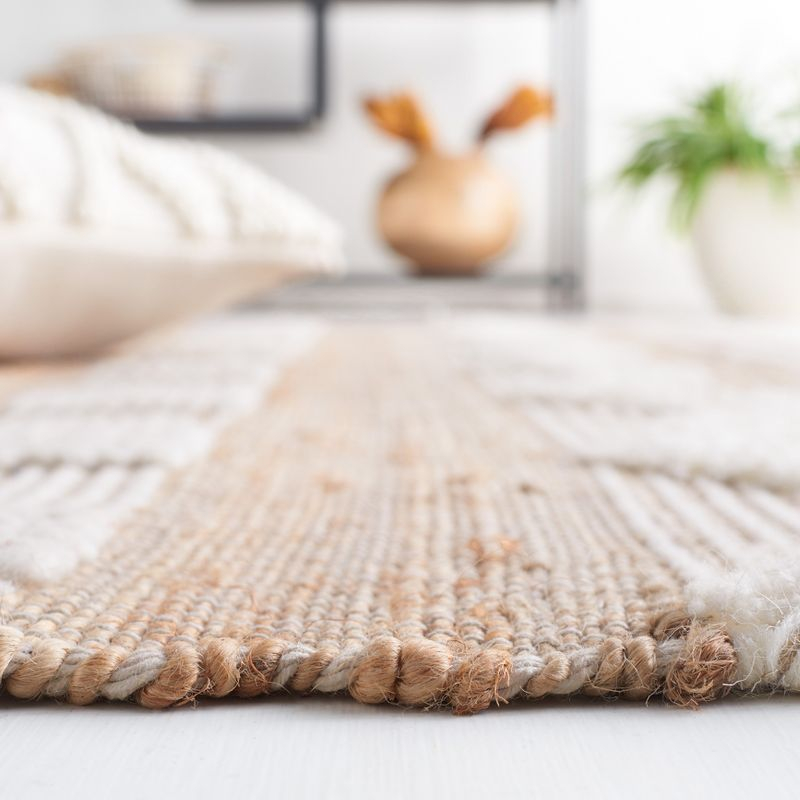 Natural Fiber NF377 Flat Weave Indoor Accent Rug - Natural/Ivory - 3'x5' - Safavieh
