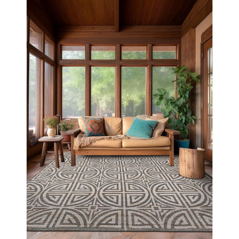 Unique Loom 7' 10 x 7' 10 Radha Chenille Jute Square Area Rug