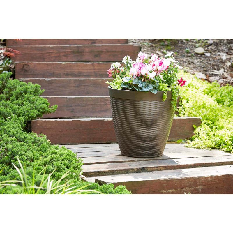 Southern Patio 15" Jamaica Wicker Planter, Dark Coffee - Southern Patio