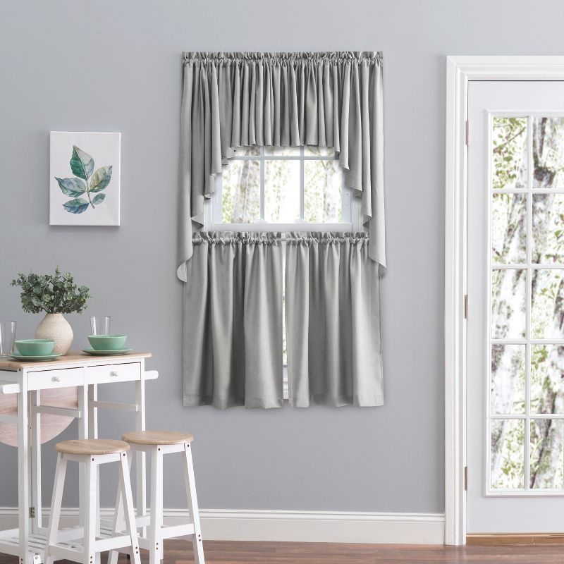 Ricardo Glasgow Swag 62x24 Grey