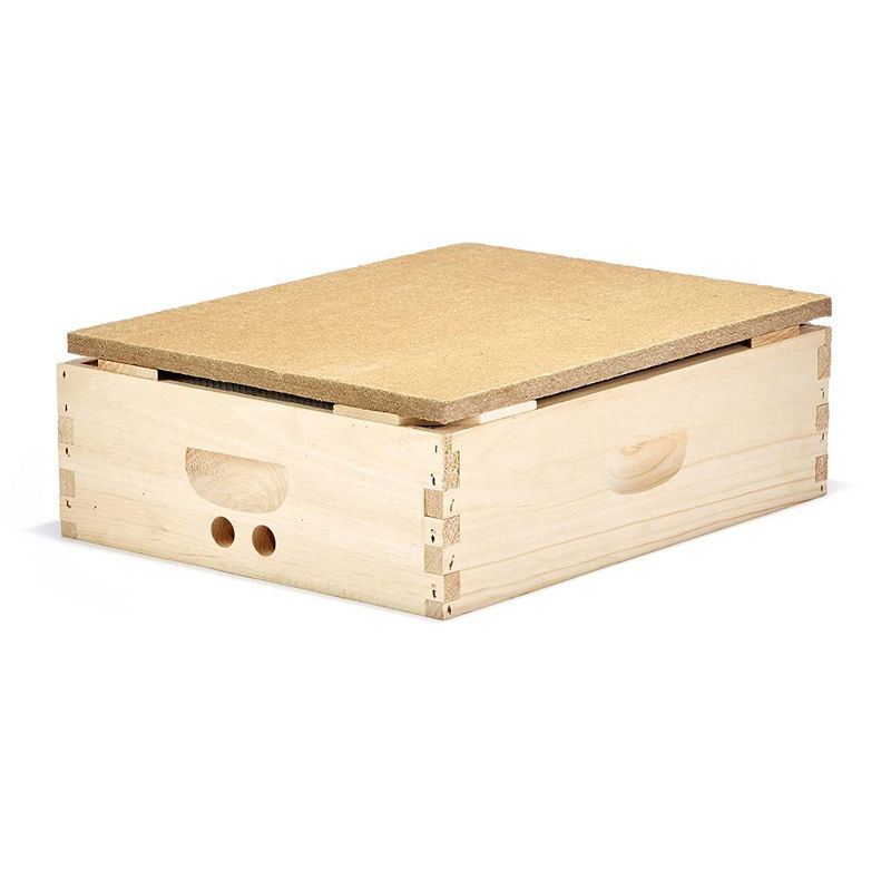 Little Giant Beekeeping Woodenware