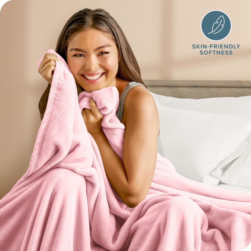 Light Pink Microplush Full/Queen Fleece Blanket by Bare Home