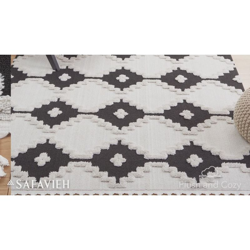 Marrakesh MRK532 Power Loomed Area Rug - Ivory/Anthracite - 6'7"x6'7" - Safavieh.