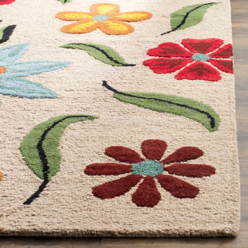Blossom BLM678 Hand Hooked Accent Rug - Beige/Multi - 2'6"x4' - Safavieh.