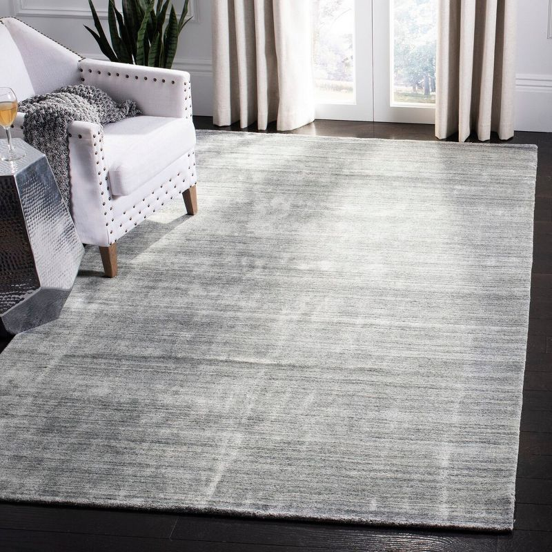 Mirage MIR150 Hand Loomed Indoor Area Rug - Light Grey - 6'x9' - Safavieh.