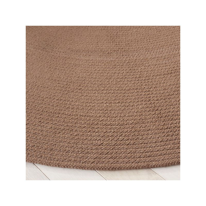 Braided BRD402 Hand Woven Area Rug - Brown - 3' round - Safavieh.