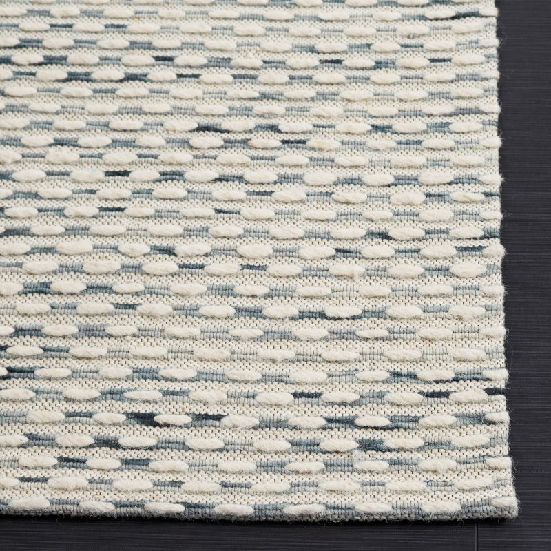 Marbella MRB158 Hand Woven Indoor Accent Rug - Beige/Blue - 3'x5' - Safavieh