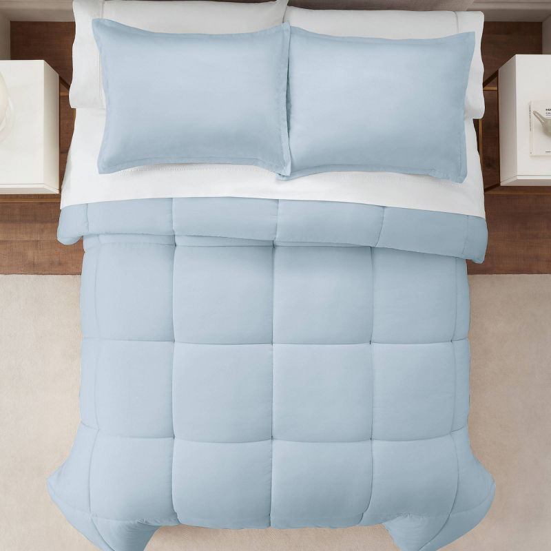 Full/Queen 3pc Simply Clean Comforter Set Light Blue - Serta