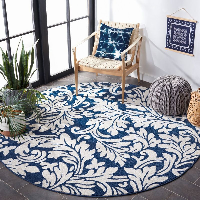 Amherst AMT425 Power Loomed Area Rug - Dark Grey/Beige - 7' round - Safavieh.