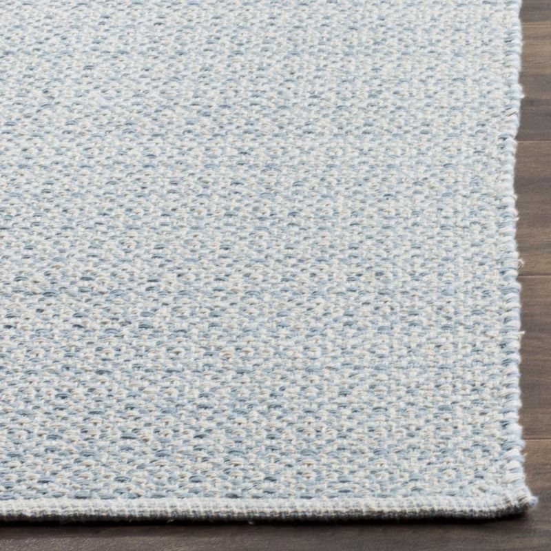 Montauk MTK717 Hand Woven Indoor Accent Rug - Ivory/Light Blue - 2'6"x4' - Safavieh.