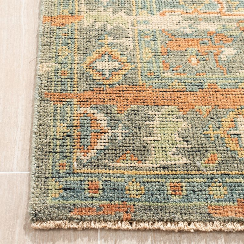Izmir IZM101 Hand Knotted Wool Area Rug - Rust/Taupe- 6' X 9' - Safavieh.