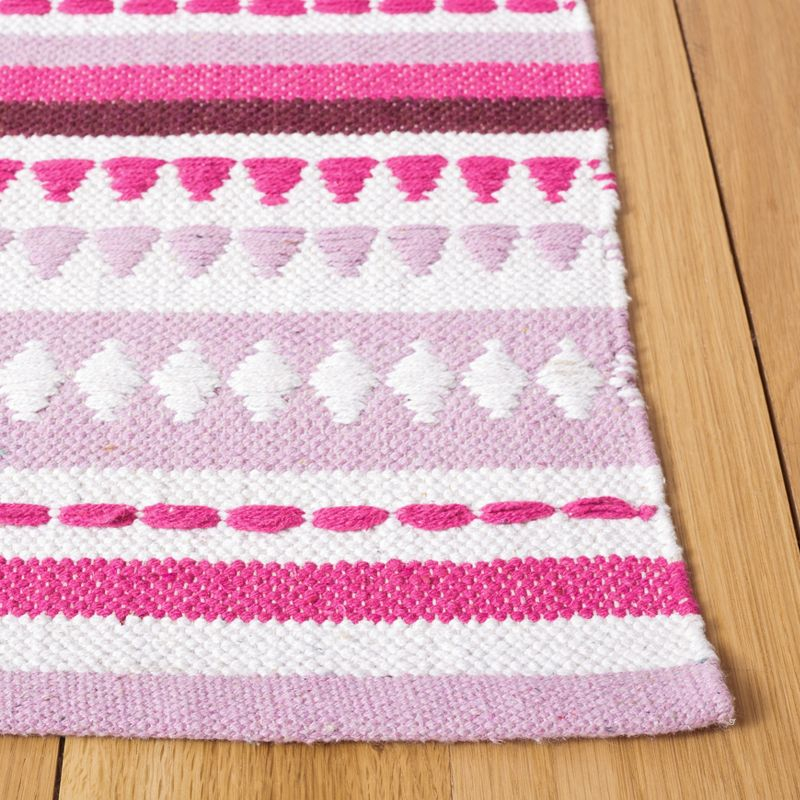 Montauk MTK451 Hand Woven Area Rug - Pink/Ivory - 5'x8' - Safavieh.