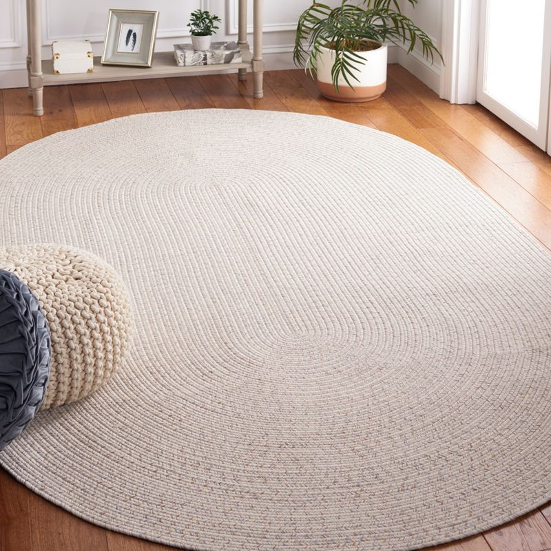 Braided BRA201 Hand Woven Indoor Machine Washable Area Rug - Ivory/Light Grey - 5'x8' Oval - Safavieh