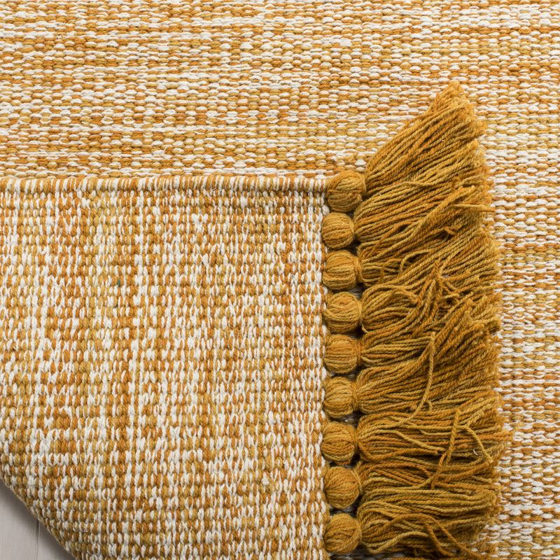 Montauk MTK610 Hand Woven Indoor Accent Rug - Gold - 3'x5' - Safavieh.