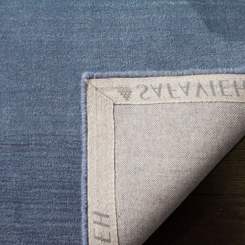 Soho SOH712 Hand Tufted Accent Rug - Denim - 2'x3' - Safavieh.