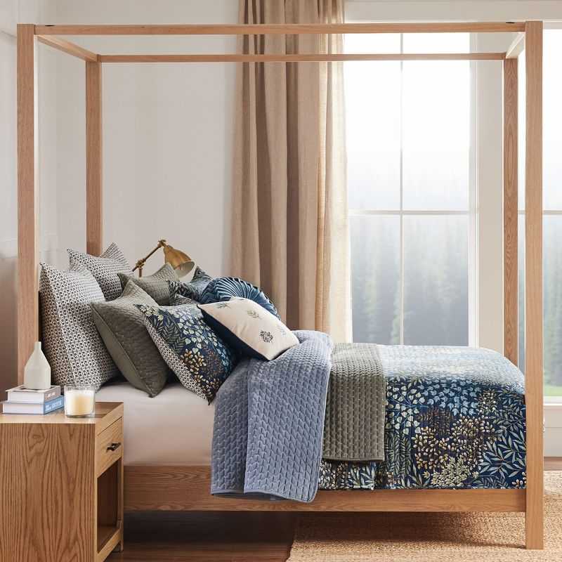 English Forest Navy Full/Queen Quilt Set - Levtex Home