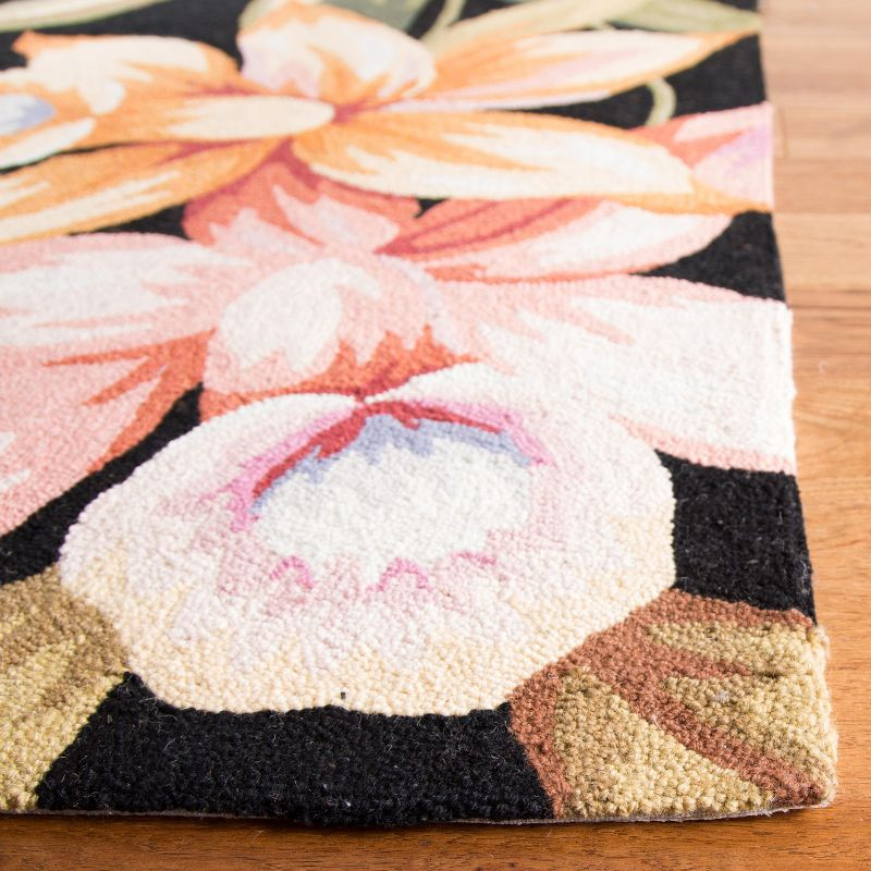 Chelsea HK212 Hand Hooked Accent Rug - Black - 2'6"x4' - Safavieh.