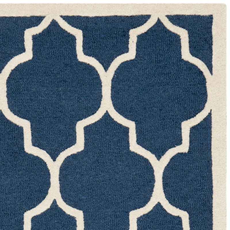Cambridge CAM134 Tufted Indoor Area Rug - Navy/Ivory - 4'x6' - Safavieh