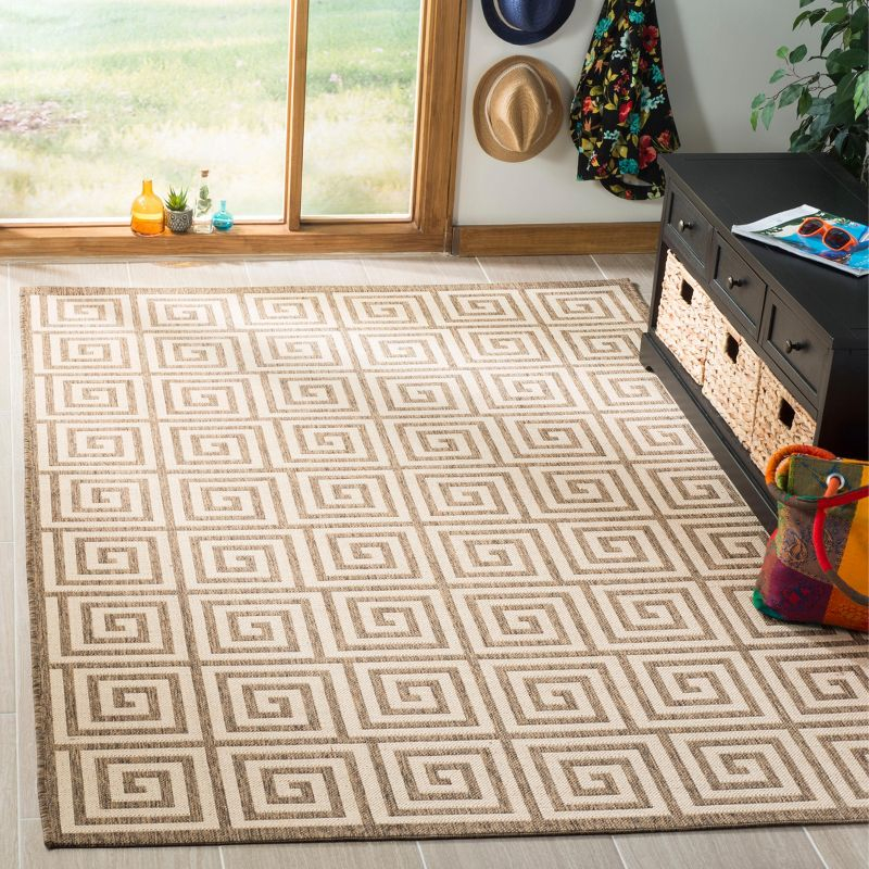 Linden LND129 Power Loomed Area Rug - Cream/Beige - 4'x6' - Safavieh