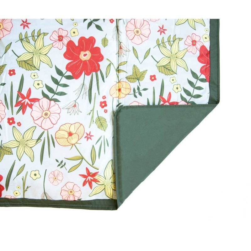 Little Unicorn 5' x 7' Outdoor Blanket - Primrose Patch