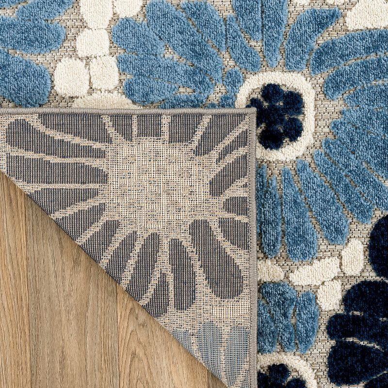 World Rug Gallery Palermo Modern Floral Indoor/Outdoor Area Rug - Navy 5' x 7':  Weather-Resistant,  Low Pile,  Botanical Pattern