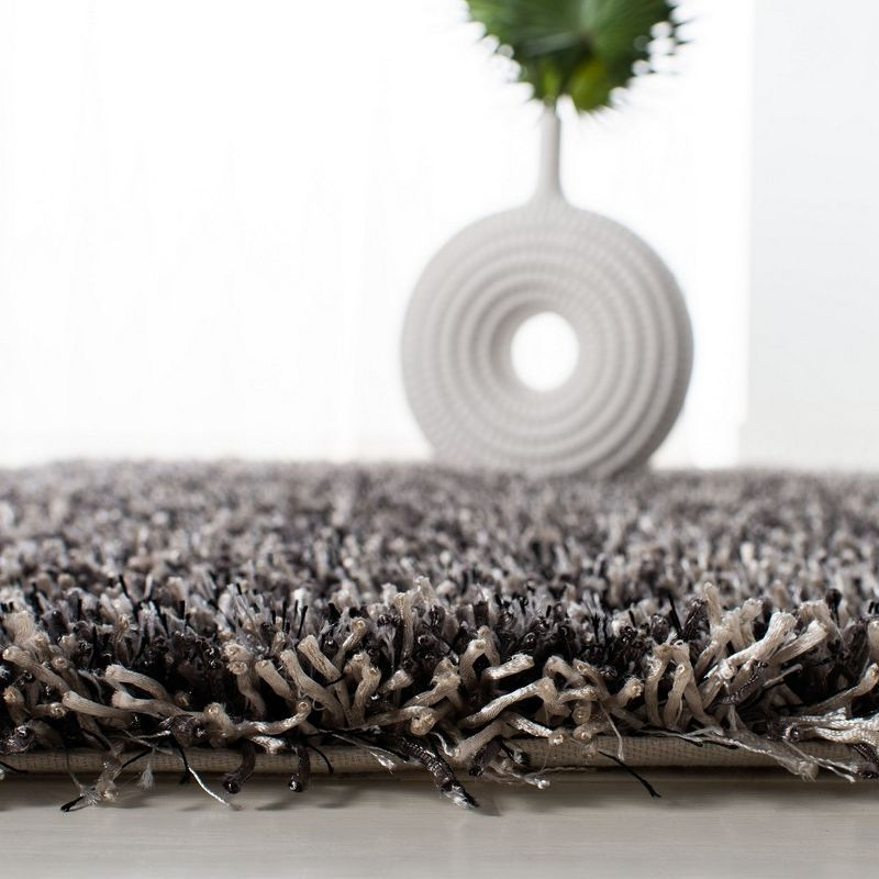 Shag SG531 HAND TUFTED Indoor Accent Rug - Platinum/Ivory - 3'x5' - Safavieh.