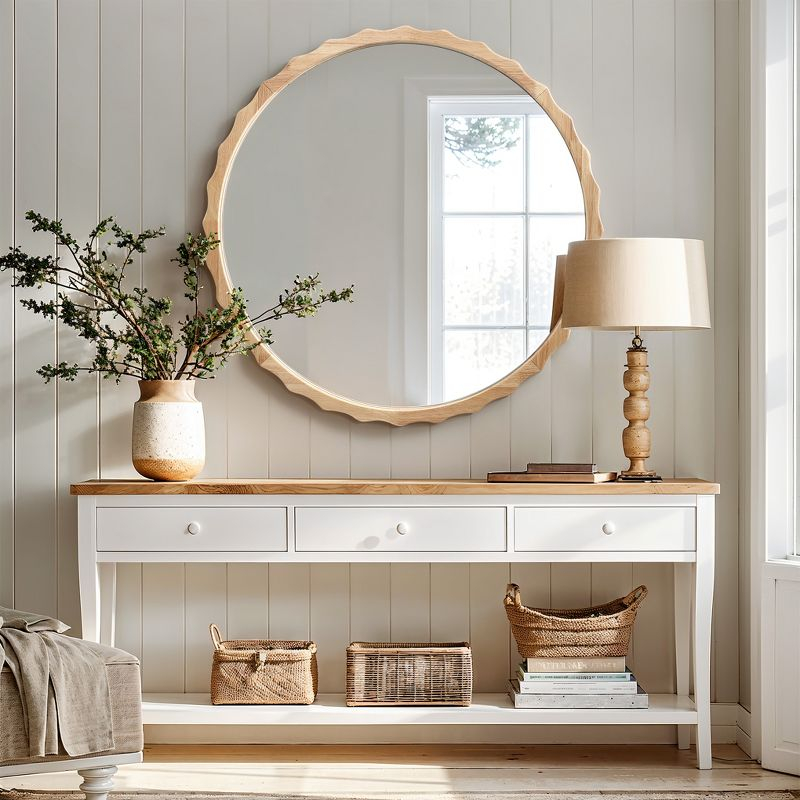LuxenHome 31.5-Inch Round Natural Rubberwood Scalloped Frame Wall Mirror Brown