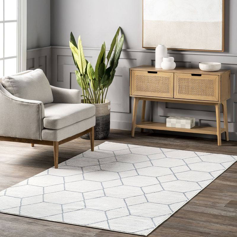 Nuloom Veronica Geometric 5x8 Indoor Area Rug for Living Room Bedroom Dining Room Kitchen, Blue/Ivory