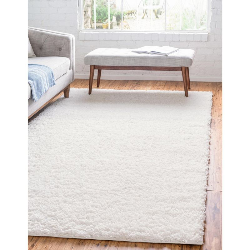 Unique Loom 4' 0 x 6' 0 Davos Shag White Area Rug