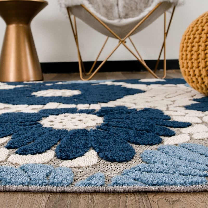 World Rug Gallery Palermo Modern Floral Indoor/Outdoor Area Rug - Navy 5' x 7':  Weather-Resistant,  Low Pile,  Botanical Pattern