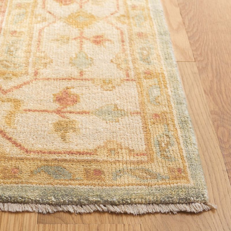 Oushak OSH141 Hand Knotted Area Rug - Soft Green/Ivory - 4'x6' - Safavieh.