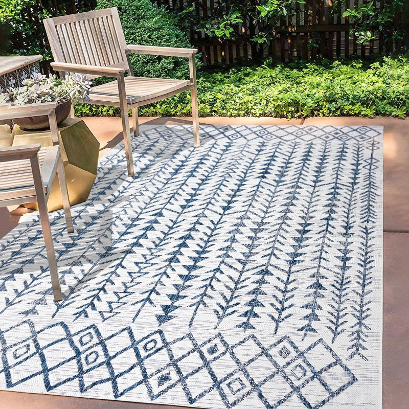 3'x5' Tokay Bohemian Styled Geometric Indoor/Outdoor Area Rug, Ivory/Blue - JONATHAN Y