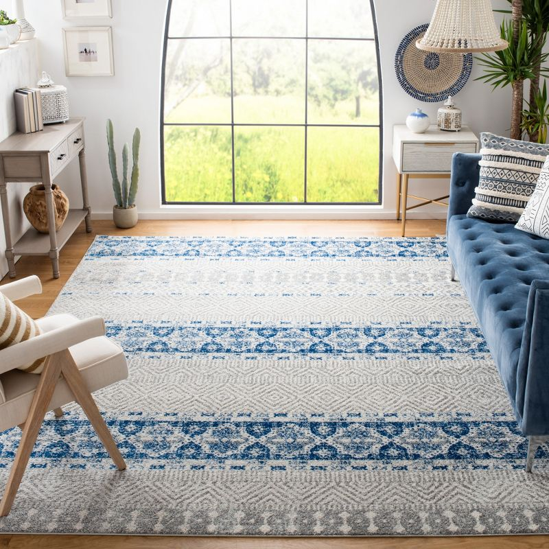 Madison MAD797 Power Loomed Area Rug - Silver/Navy - 8'x10' - Safavieh.