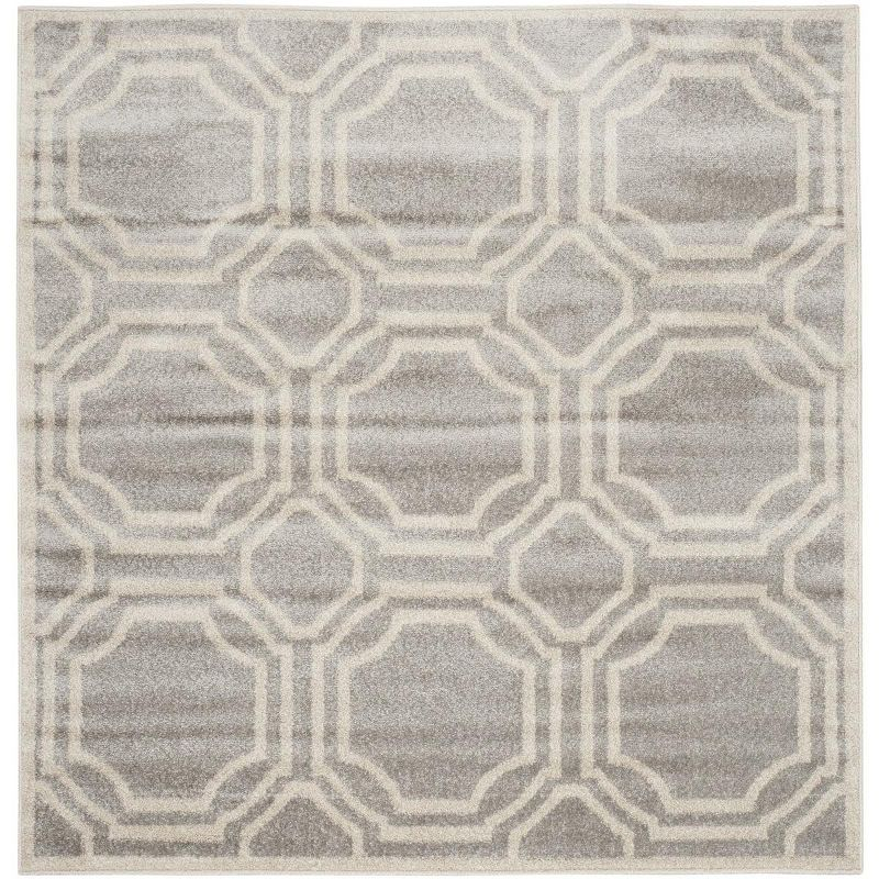 Amherst AMT411 Power Loomed Area Rug - Light Grey/Ivory - 5'x5' - Safavieh.