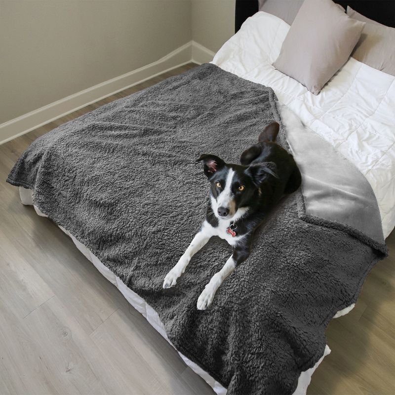 Kritter Planet Waterproof Bed Blanket, Washable Stain Proof Pad Bed Cover, Reversible Leakproof Furniture  Protector, Queen Size